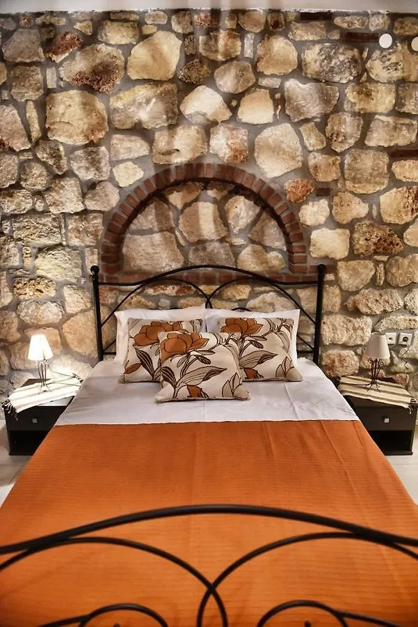 Sunstone Villas Psakoudia 0*,
